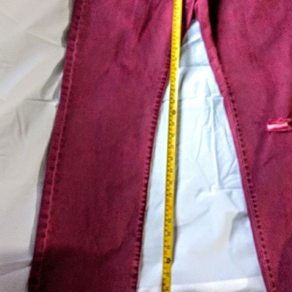 Aeropostale Bowery Slim Straight Distressed Jeans - Picture 4 of 12